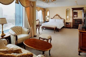 Королевский люкс в Отеле Astana Marriott Hotel